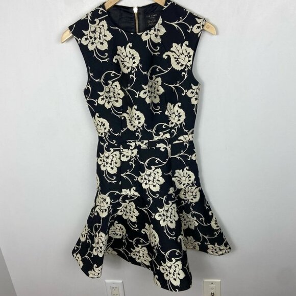 Ted Baker Fit Flare Ruffle Hem Dress Black Floral Size 0‎ Paisley Ornate Party - Picture 13 of 15